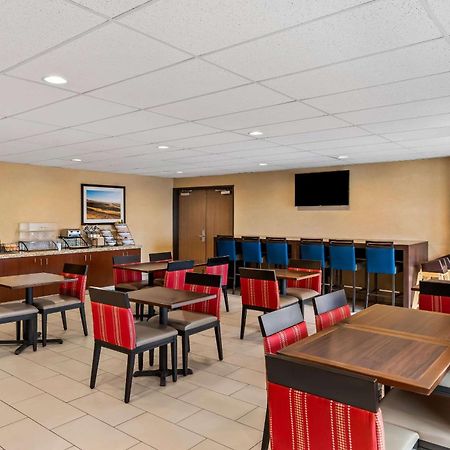 Comfort Inn & Suites Hermiston Esterno foto