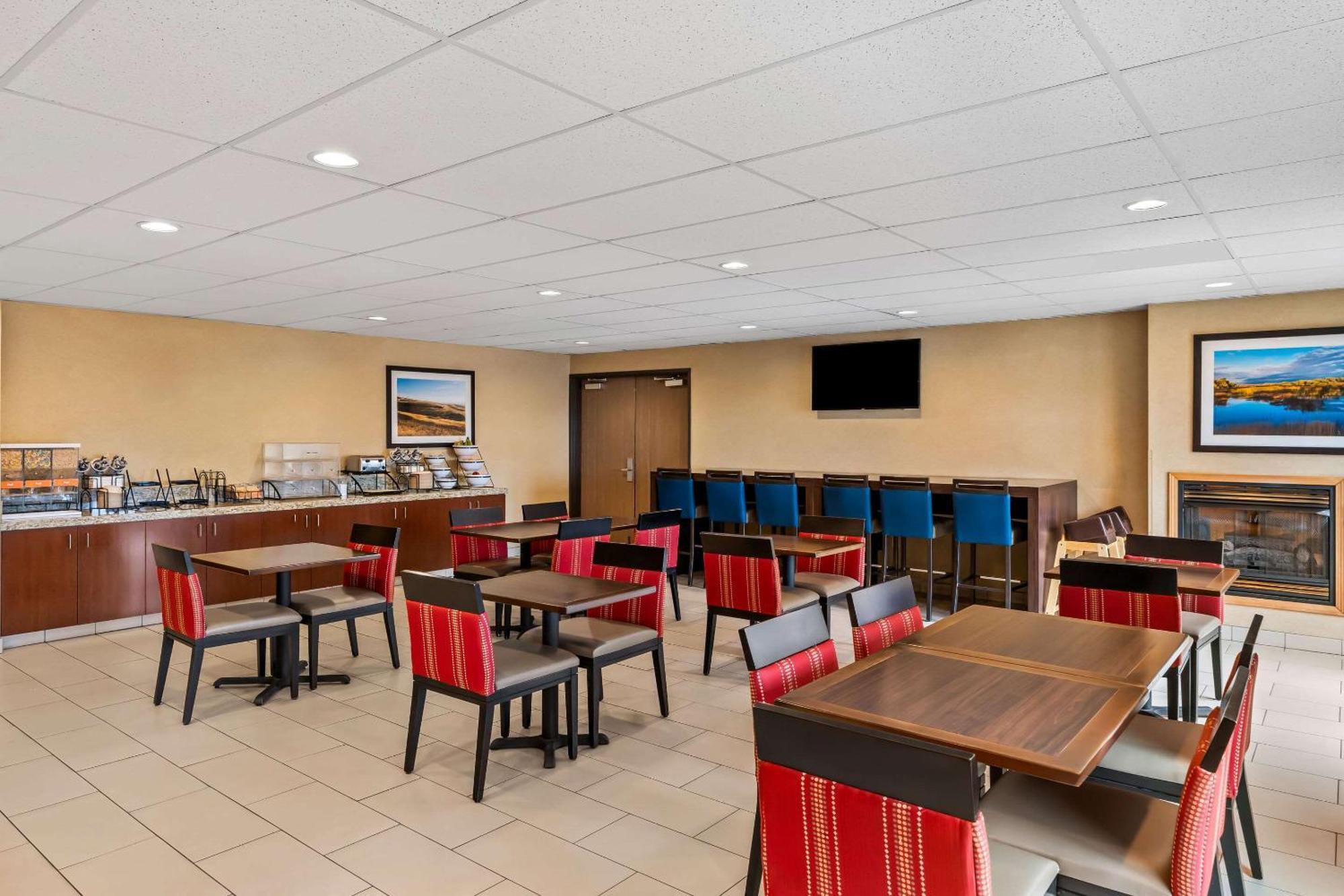 Comfort Inn & Suites Hermiston Esterno foto