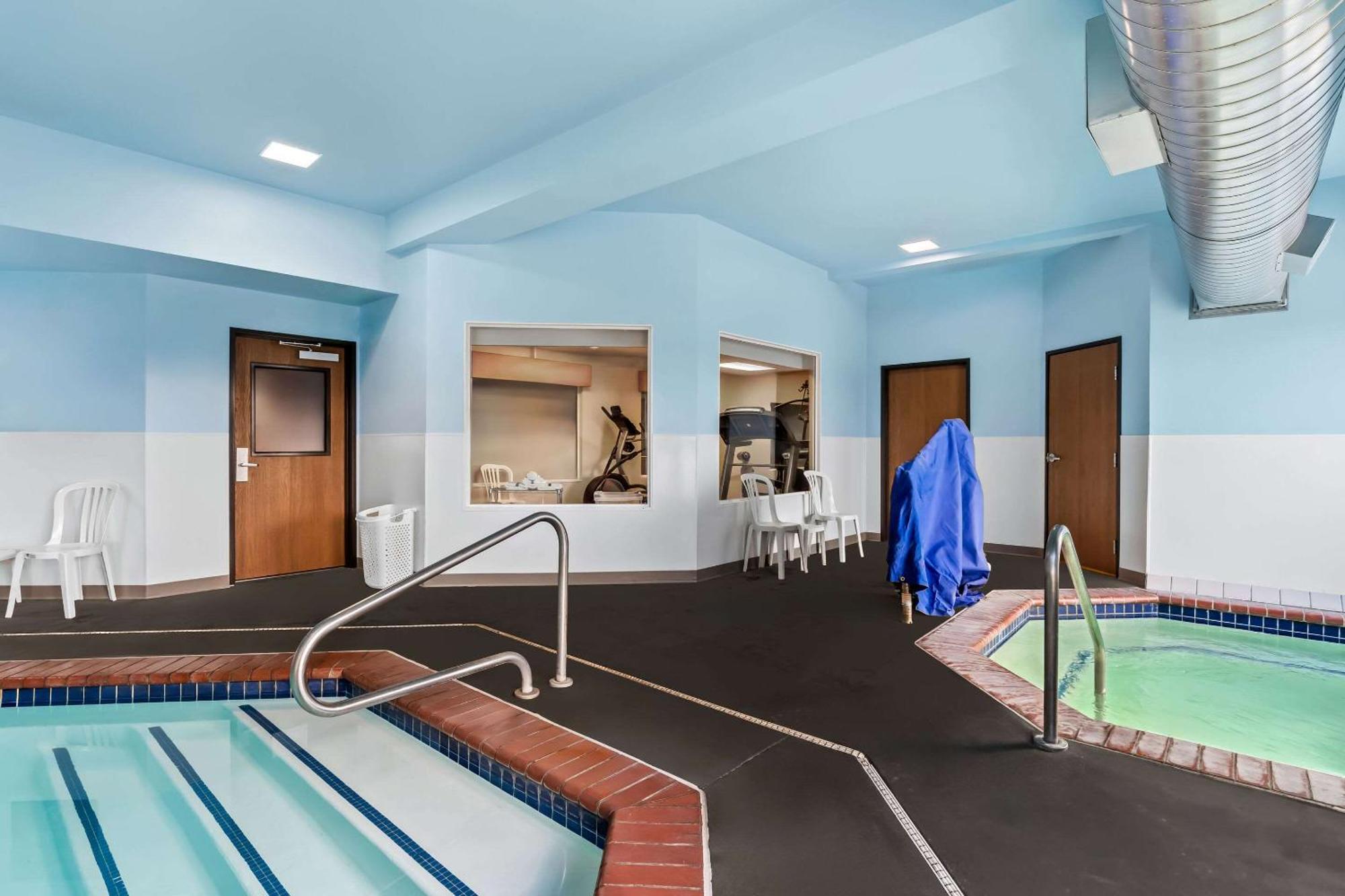 Comfort Inn & Suites Hermiston Esterno foto