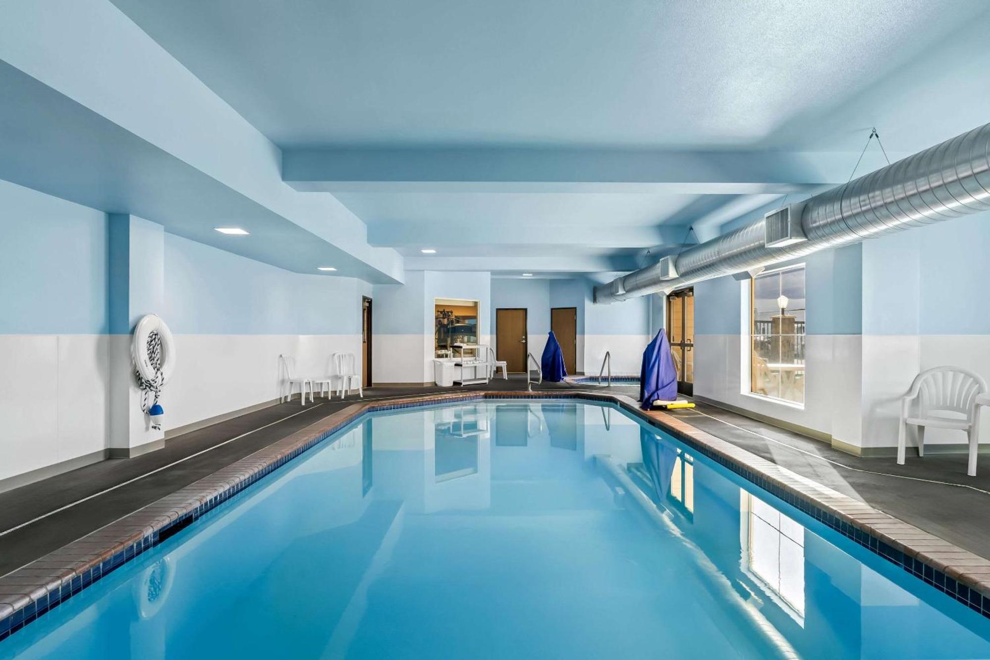 Comfort Inn & Suites Hermiston Esterno foto