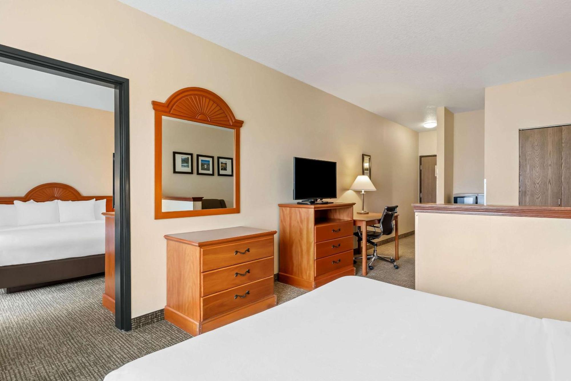 Comfort Inn & Suites Hermiston Esterno foto