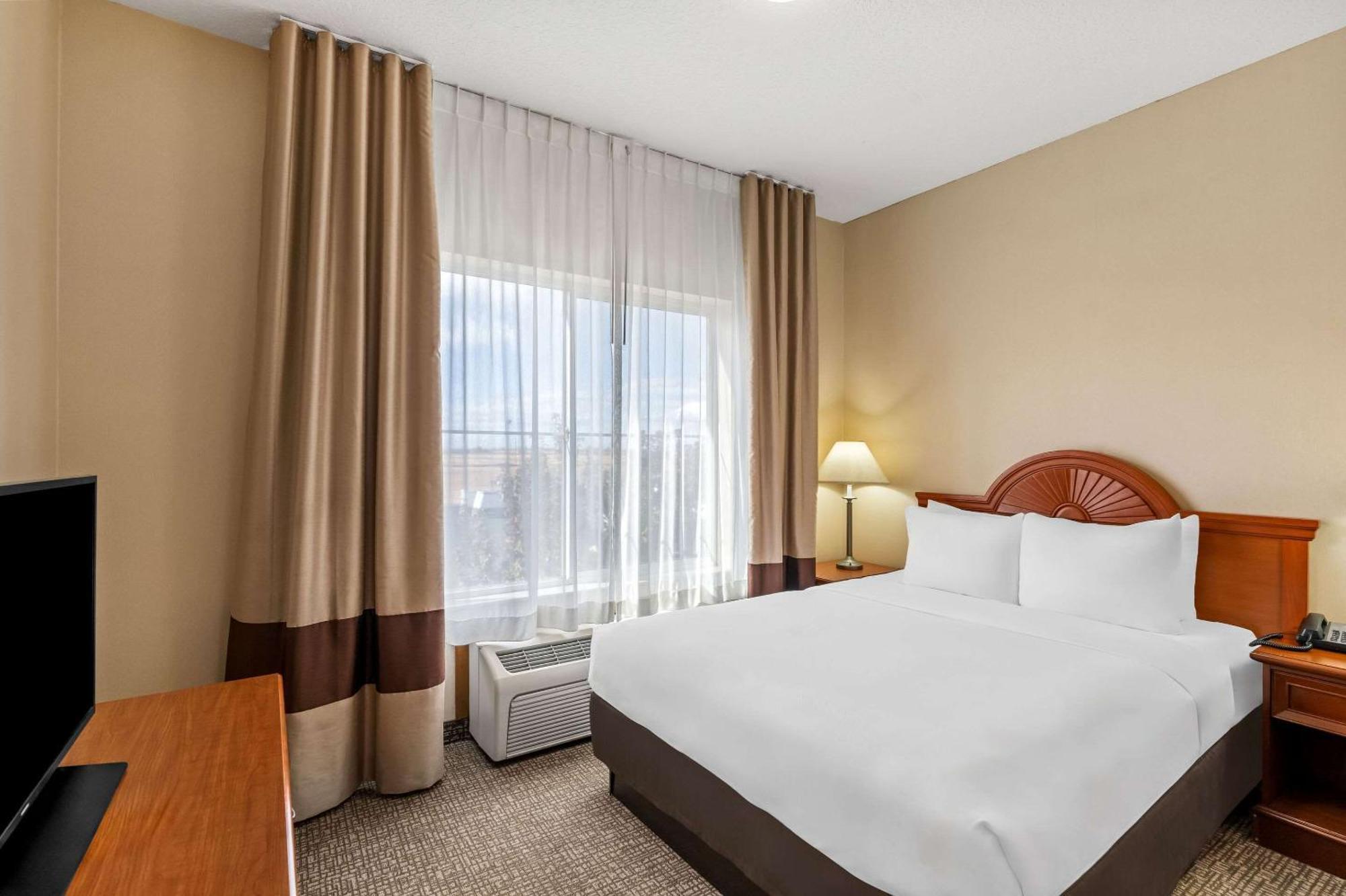 Comfort Inn & Suites Hermiston Esterno foto