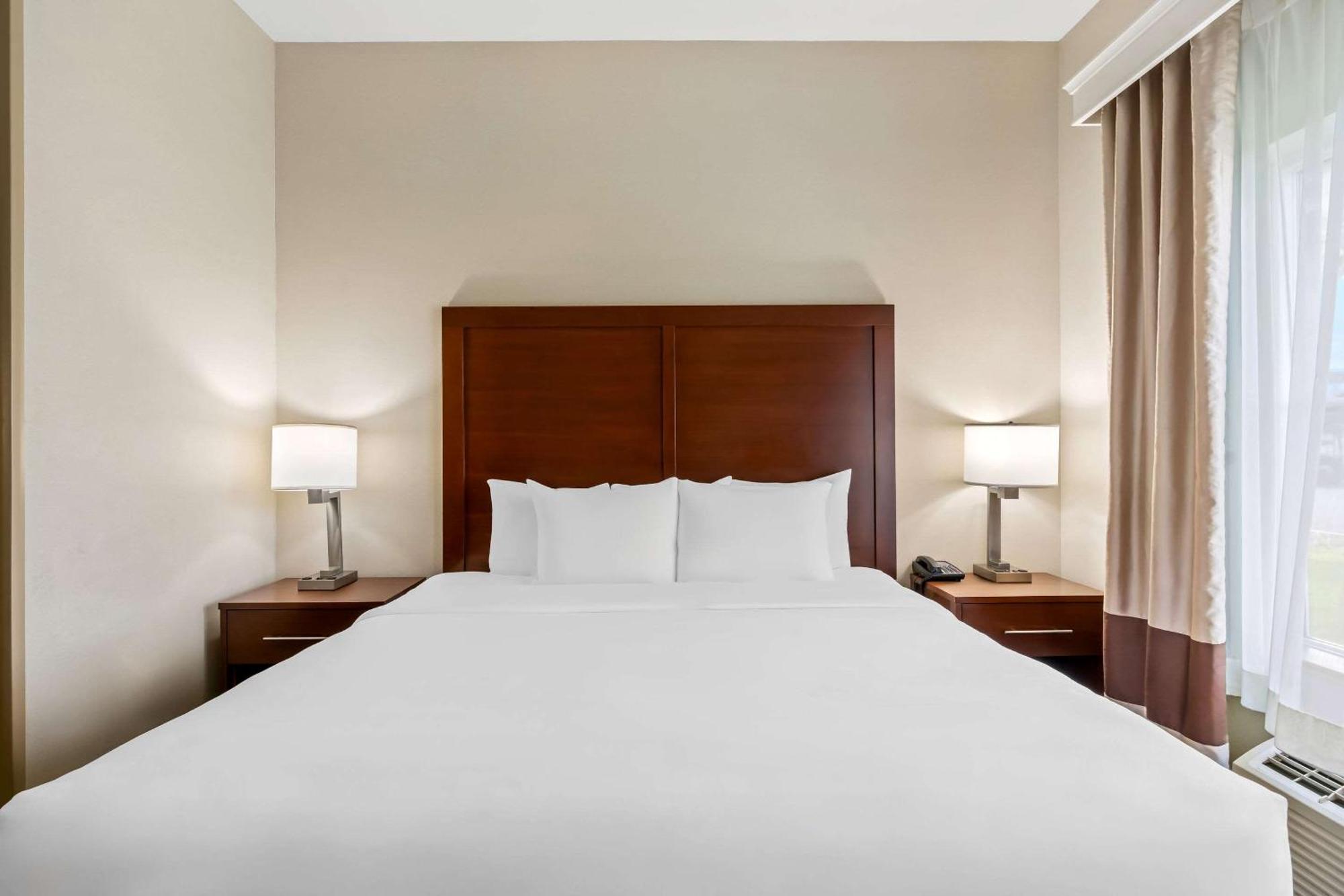 Comfort Inn & Suites Hermiston Esterno foto
