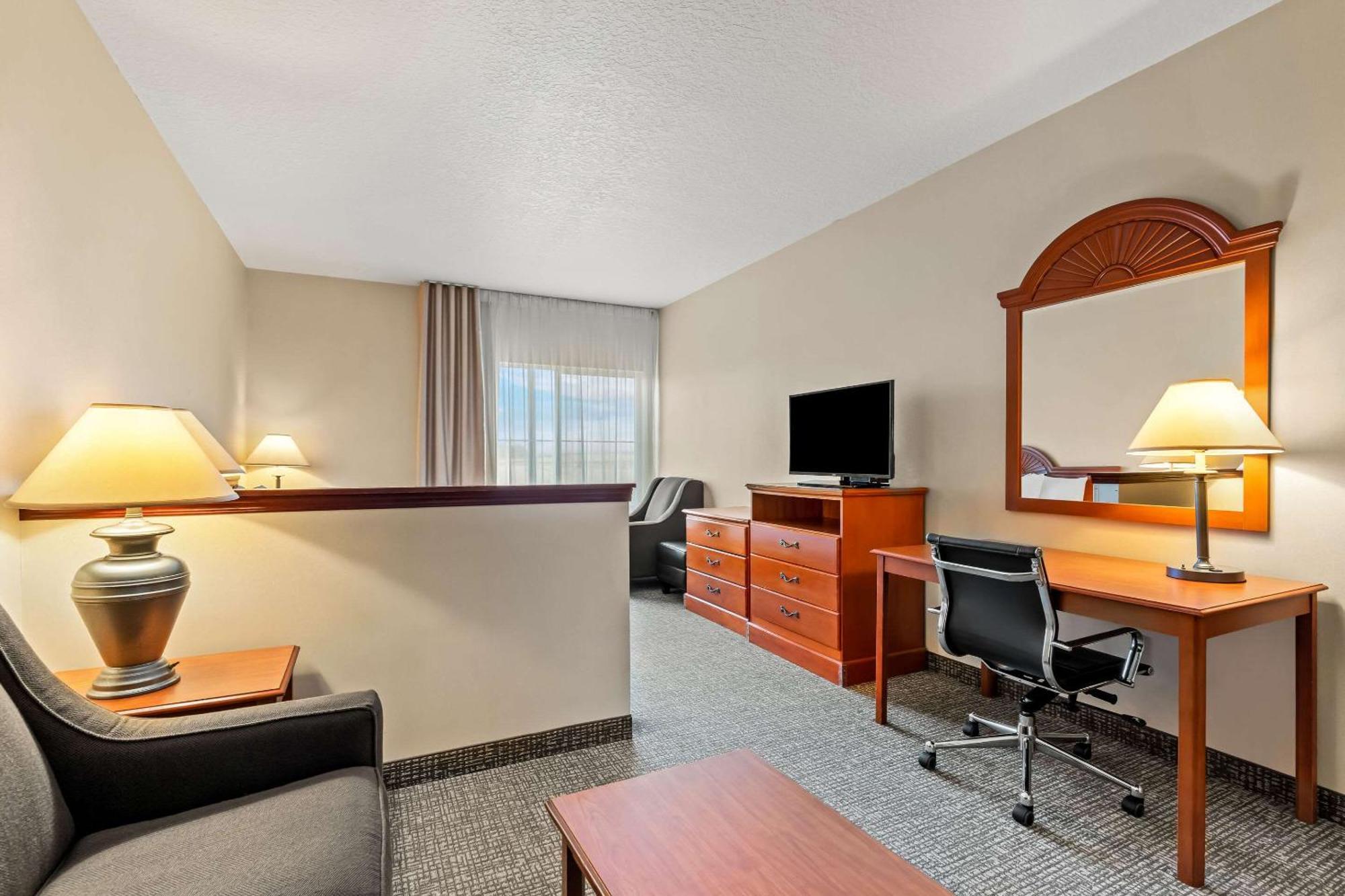 Comfort Inn & Suites Hermiston Esterno foto