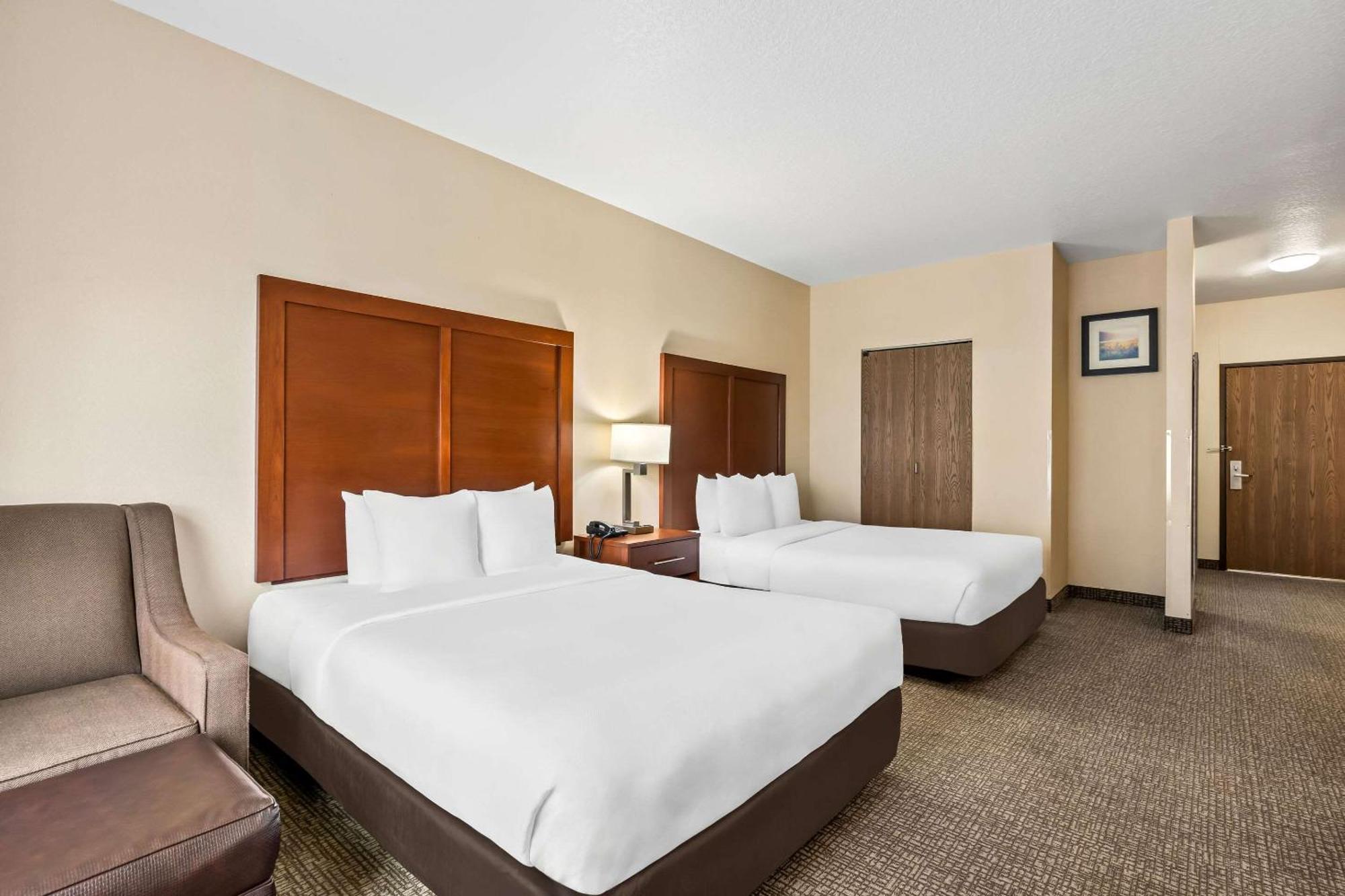 Comfort Inn & Suites Hermiston Esterno foto