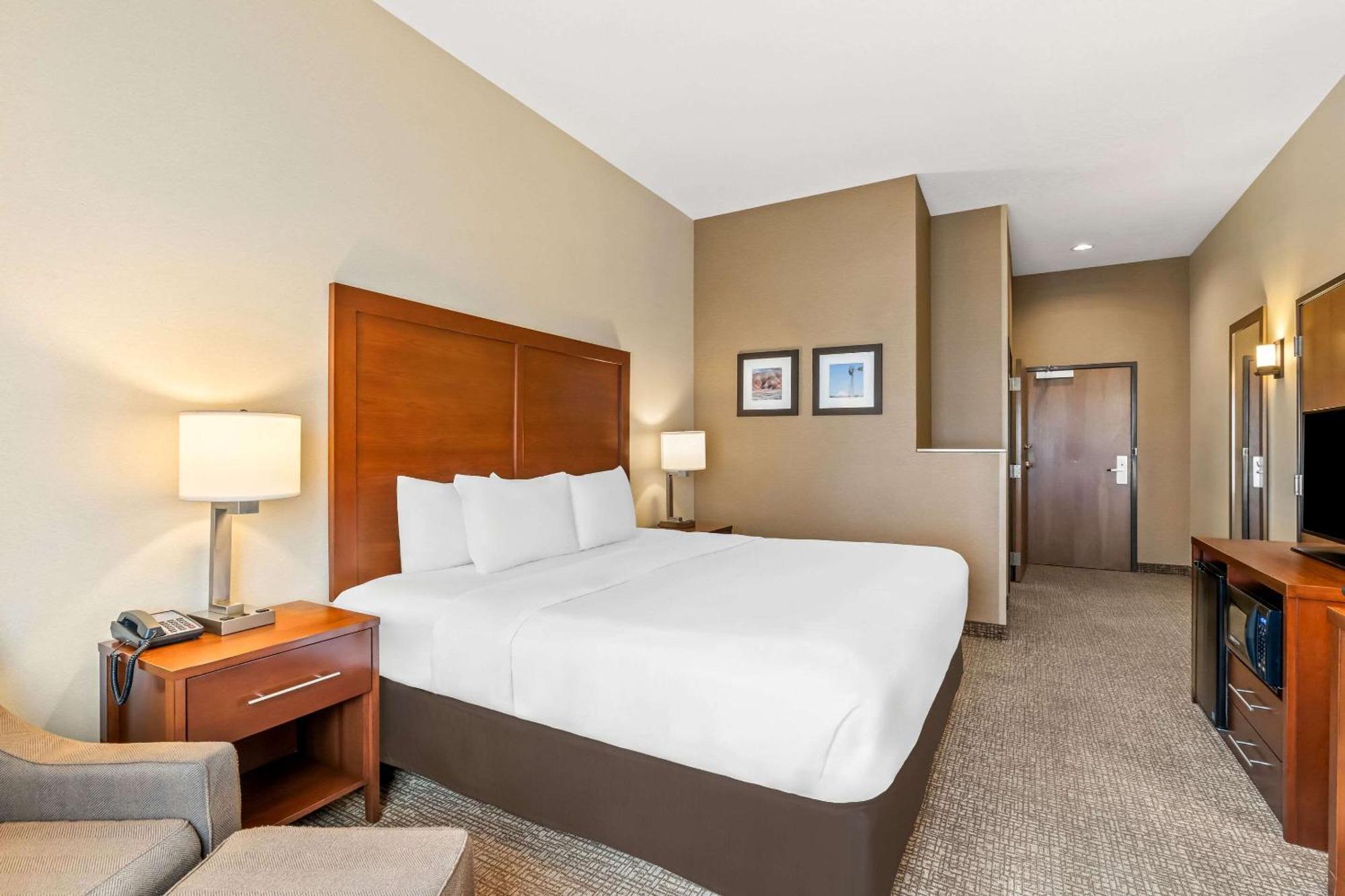 Comfort Inn & Suites Hermiston Esterno foto