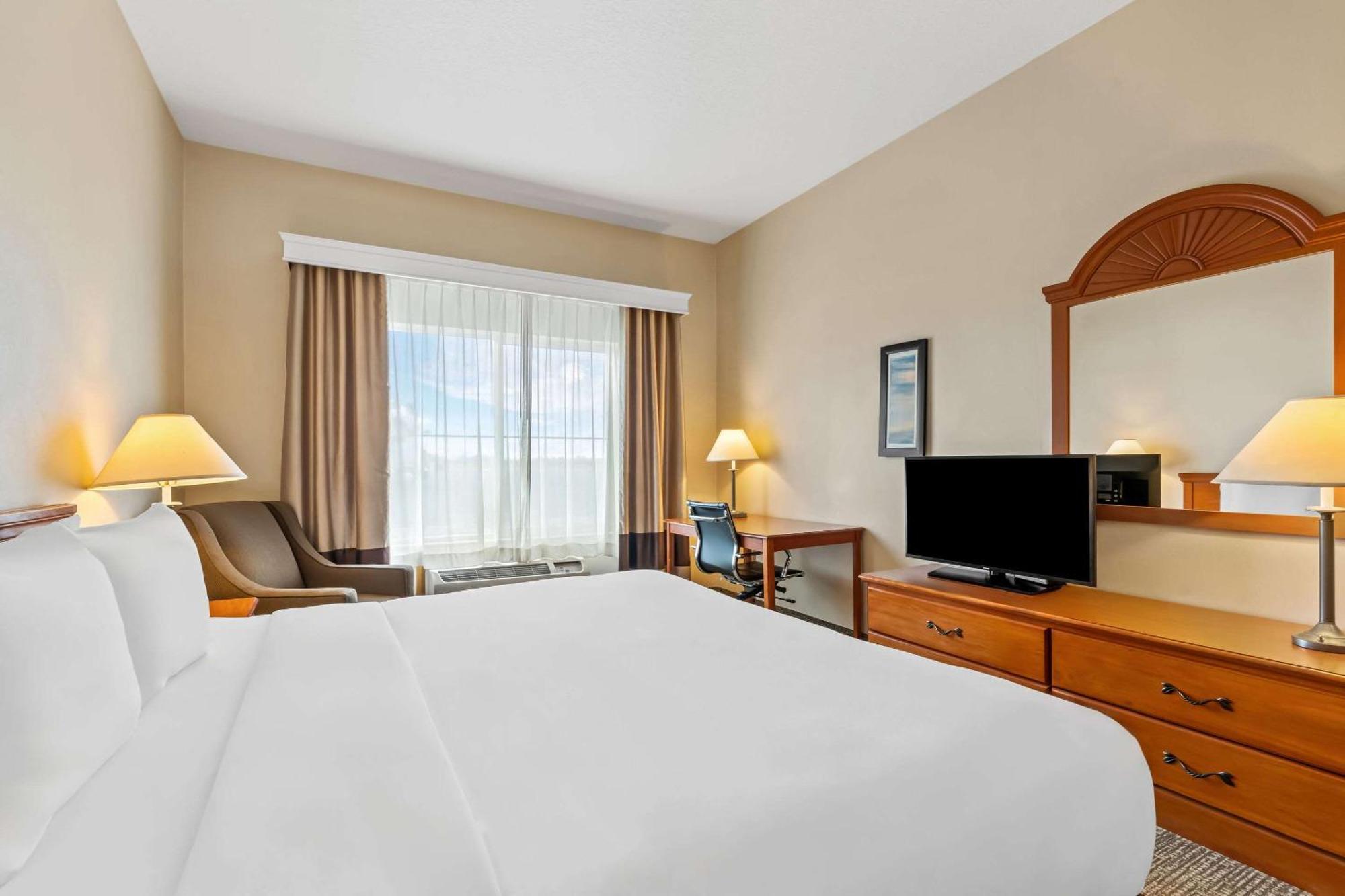 Comfort Inn & Suites Hermiston Esterno foto