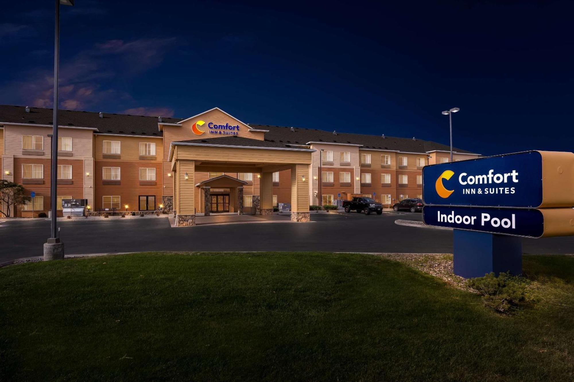 Comfort Inn & Suites Hermiston Esterno foto