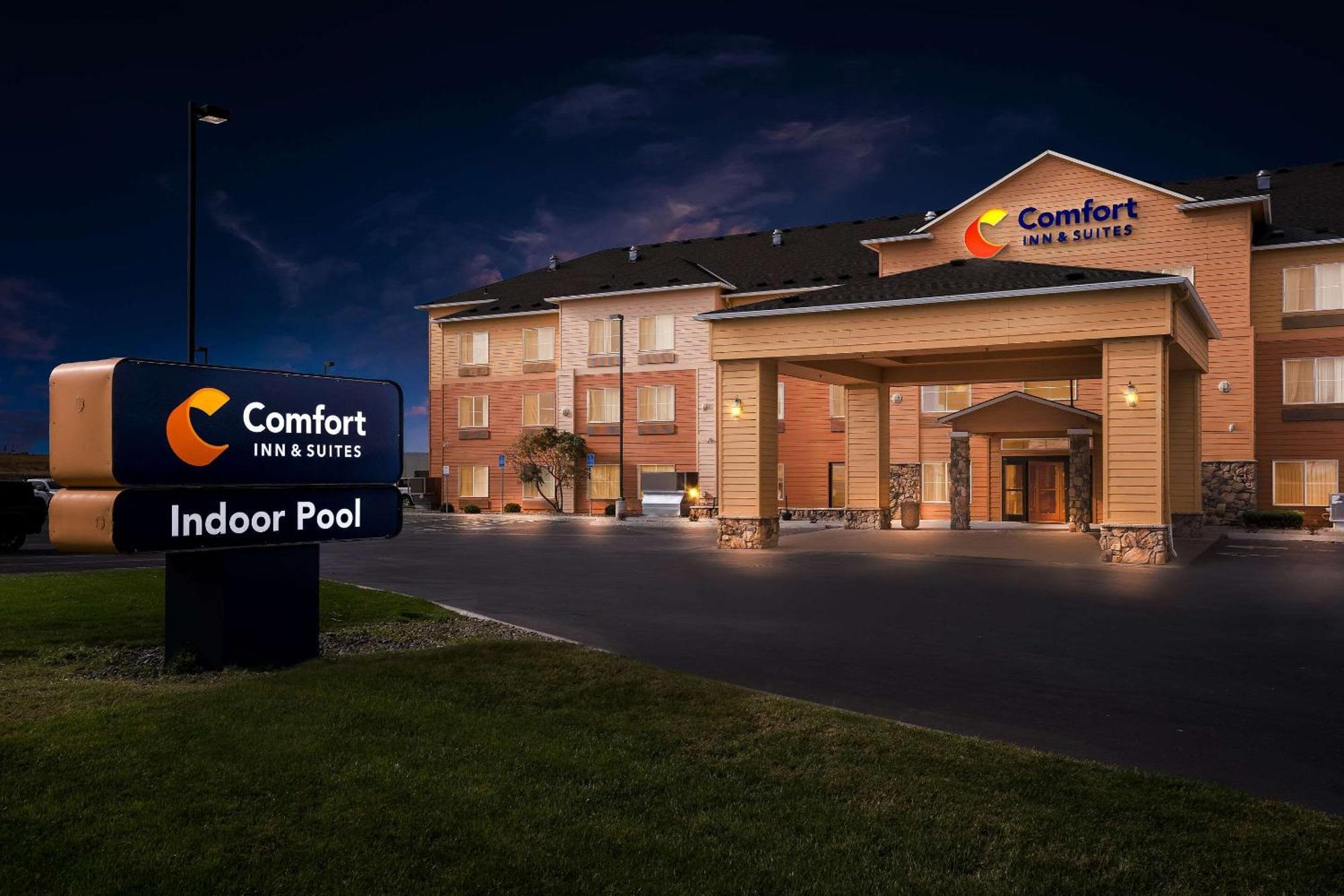 Comfort Inn & Suites Hermiston Esterno foto