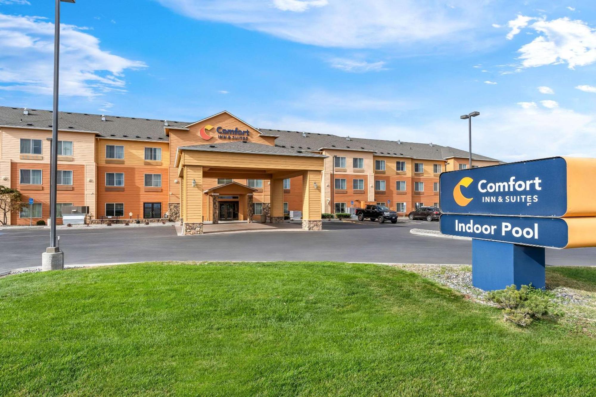 Comfort Inn & Suites Hermiston Esterno foto